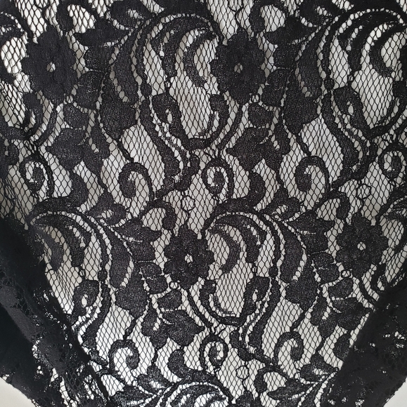 Rapsodia Racerback Tank with Lace Back - Picture 4 of 9